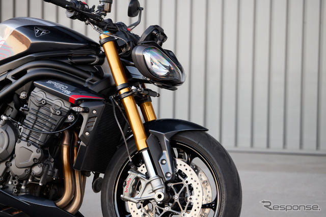トライアンフ スピード・トリプル1200 RS 新型
