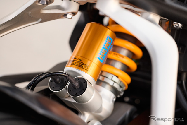 トライアンフ スピード・トリプル1200 RS 新型