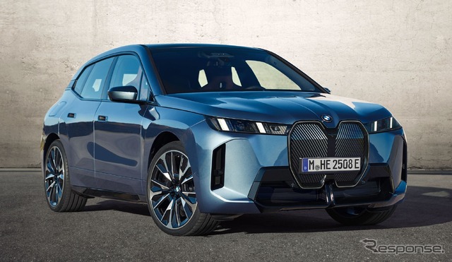 BMW iX xDrive60