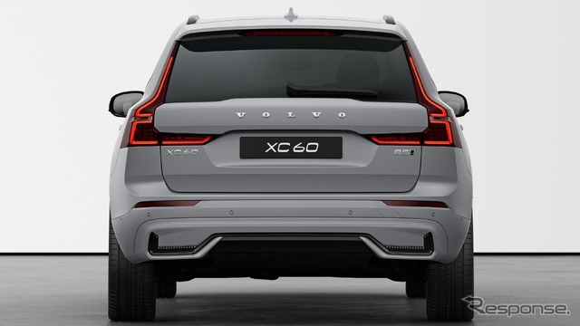 ボルボ・XC60 Ultra B5 AWD Dark Edition