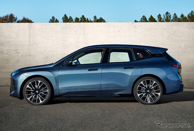 BMW iX xDrive60