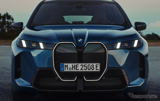 BMW iX xDrive60
