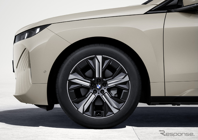 BMW iX xDrive45