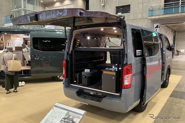 日産ピーズフィールドクラフト・クラフトキャンパーオアシス(ジャパンキャンピングカーショー2025)