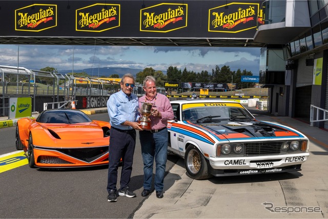 ジャッキー・イクスが1977年のバサースト1000で操ったフォード『ファルコンXC V8』と再会