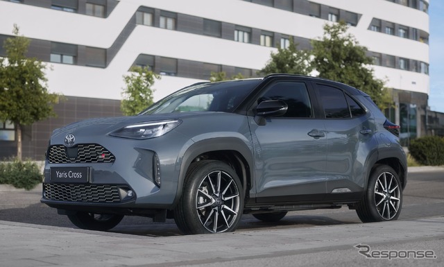 トヨタ・ヤリスクロスの「GRスポーツ」の2025年モデル（欧州仕様）