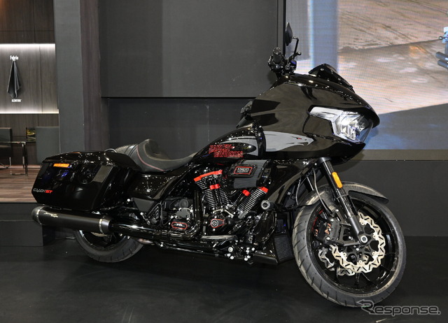 ハーレーダビッドソン CVOロードグライドST（東京モーターサイクルショー2024）