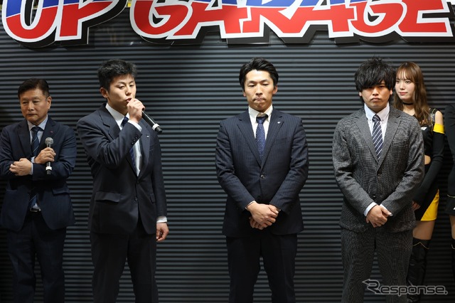 左から中村選手、石澤選手、吉原選手
