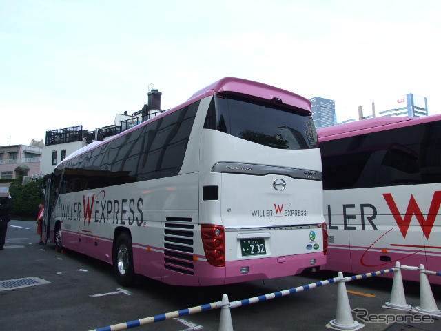 ウィラー ビジネスクラスバス 導入…都市間高速バスのビジネス需要を喚起