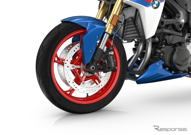BMW F 900 R