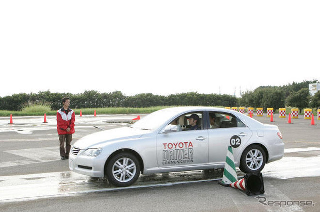 【東京モーターショー09】特別企画で集客ねらう…車&バイク試乗会など
