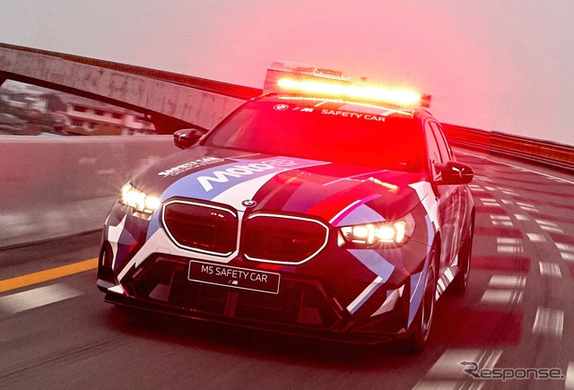 BMW M5ツーリング 新型のMotoGPのセーフティカー