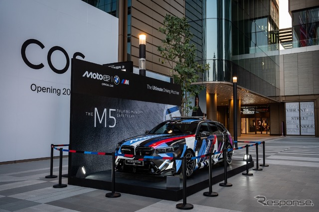 BMW M5ツーリング 新型のMotoGPのセーフティカー