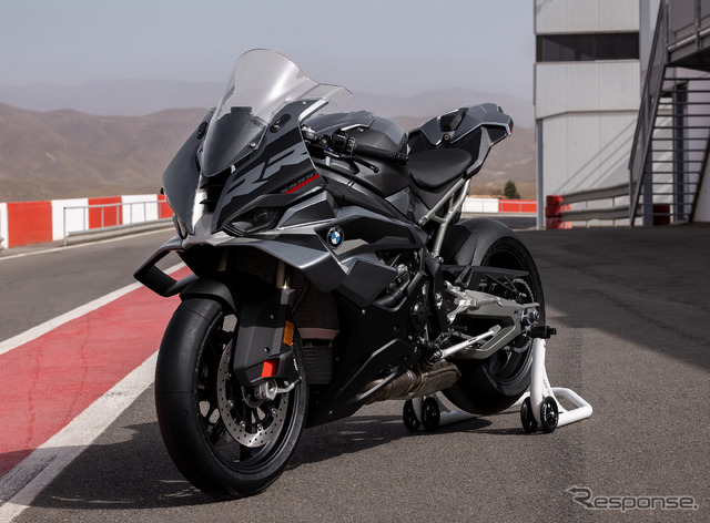 BMW S 1000 RR 新型