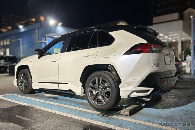 テイン フルスペック車高調 フレックスZ トヨタ・RAV4 PHV装着例(ダウン量:フロント 45mmダウン / リア 40mmダウン)