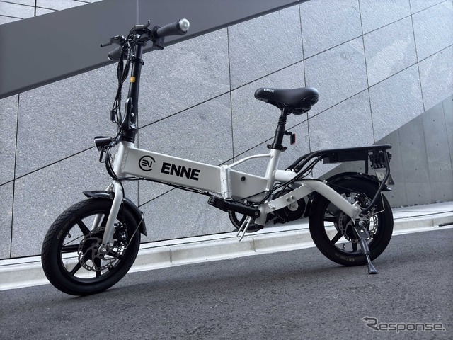 特定原付「ENNE」シリーズの2025年モデル『ENNE T350 Pro』