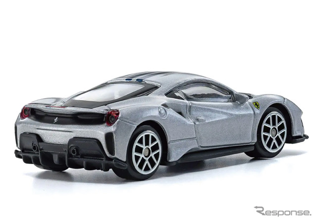 フェラーリ『488 Pista』の1/64スケールミニカー