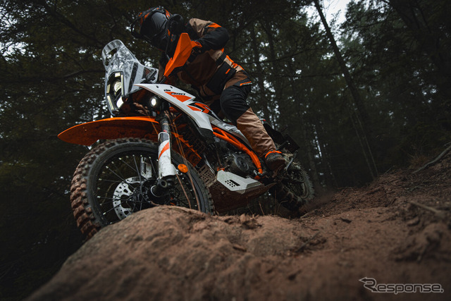 KTM 390 アドベンチャー R(2025年モデル)