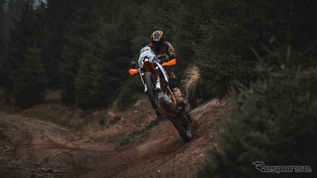 KTM 390 アドベンチャー R(2025年モデル)