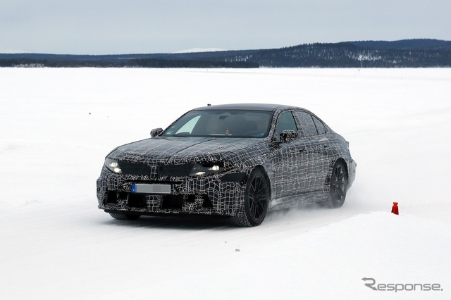 BMW M5セダン 改良新型のプロトタイプ