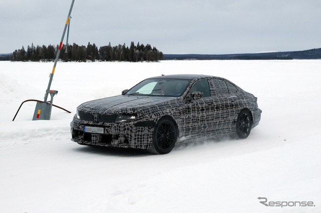 BMW M5セダン 改良新型のプロトタイプ