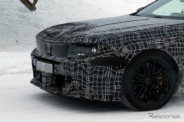 BMW M5セダン 改良新型のプロトタイプ