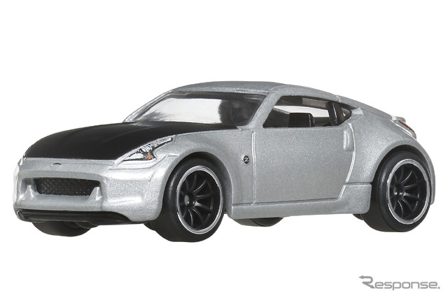 日産 370Z(2月22日発売)