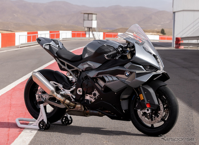 BMW S 1000 RR 新型