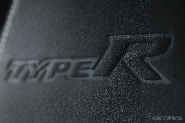 Honda TYPE Rシート エンボスロゴ