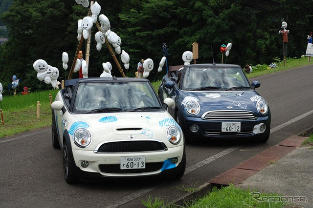 MINIコンバーチブルが国際芸術祭に出展…作品でコミュニケーター