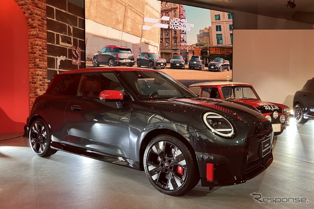 MINI ジョン・クーパー・ワークスE