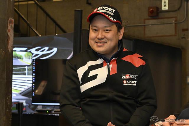 D-SPORT Racing Team ドライバー相原泰祐選手
