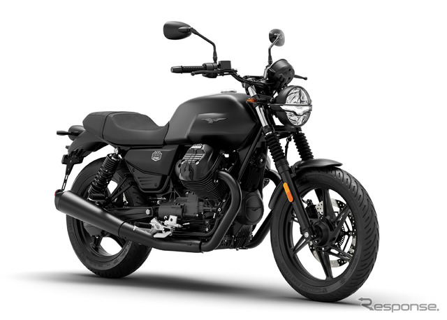 モトグッツィ V7ストーン(ルビードブラック)