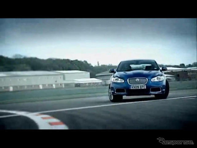 ジャガー XFR 対 BMW M5…世界最速セダンはどっちだ?