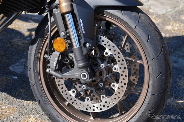 ホンダ CB650R E-Clutch
