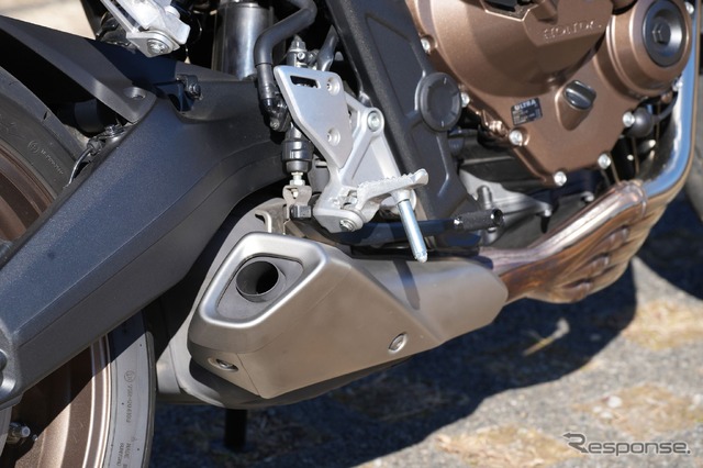 ホンダ CB650R E-Clutch