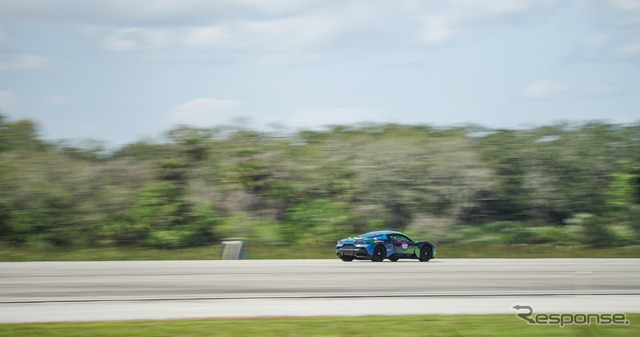 マセラティ『MC20クーペ』が自動運転で318km/hの世界記録を樹立