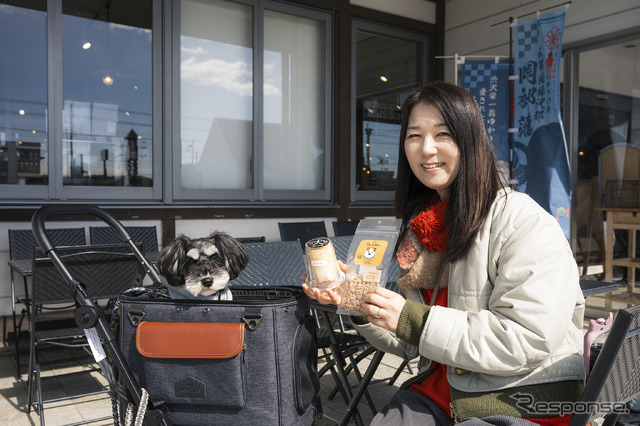 道の駅はなぞので愛犬用のおやつを購入