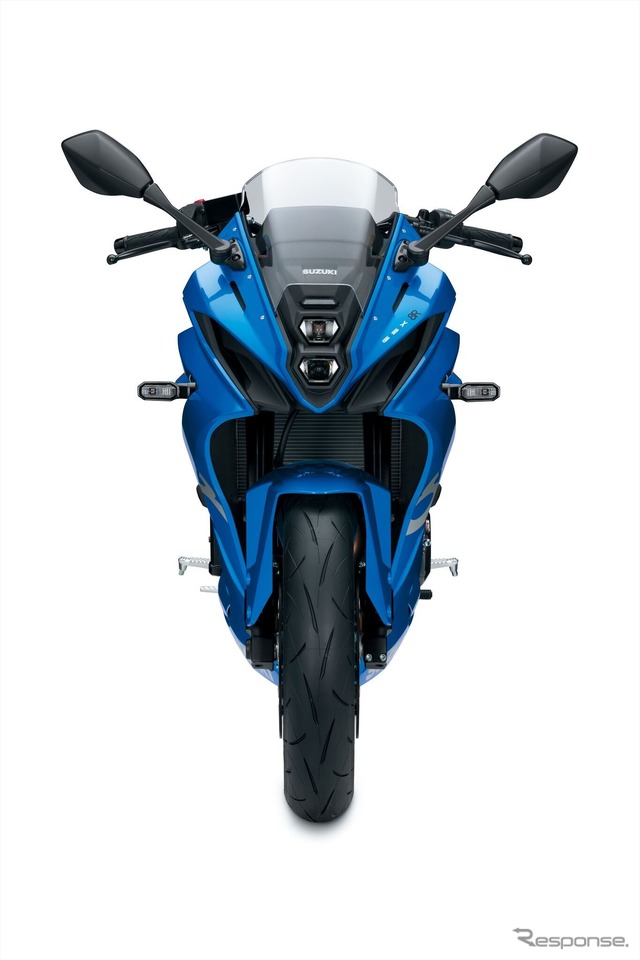 スズキ GSX-8R