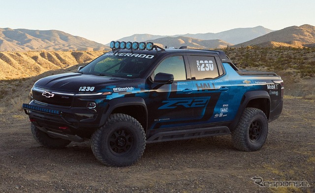 シボレー『シルバラードEV ZR2』