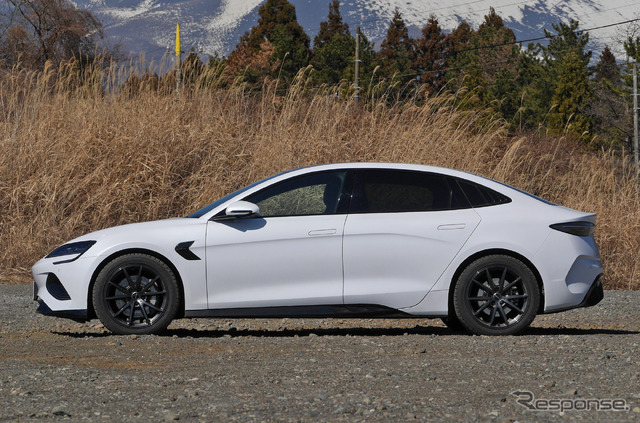 BYD シール AWD