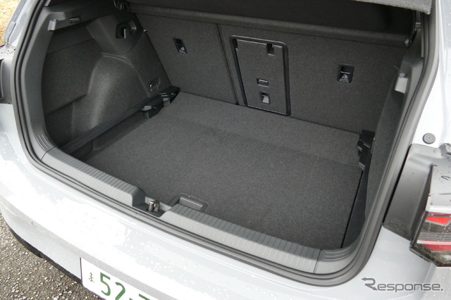 VW ゴルフ TDI R-Line