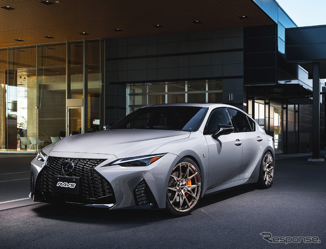 VERSUS VV21S「グレイスゴールド」× LEXUS IS Fスポーツ