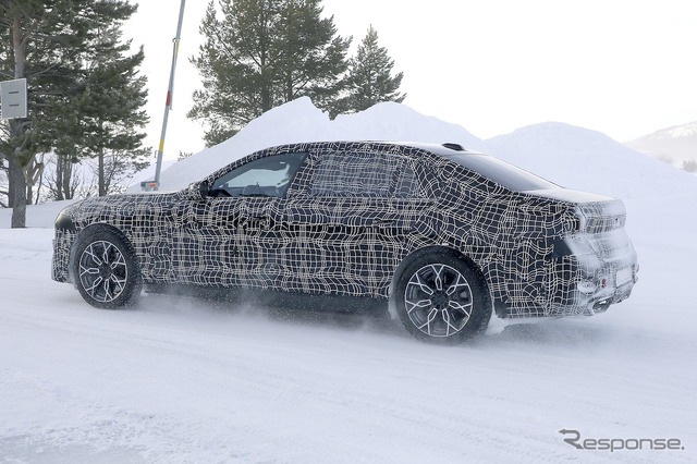 BMW 7シリーズ 改良新型のプロトタイプ