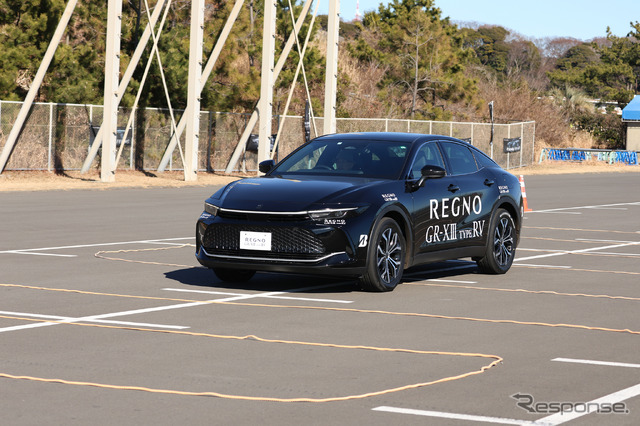 悪路でも驚異の乗り心地! レグノGR-X III TYPE RVを試乗してわかった本当の実力