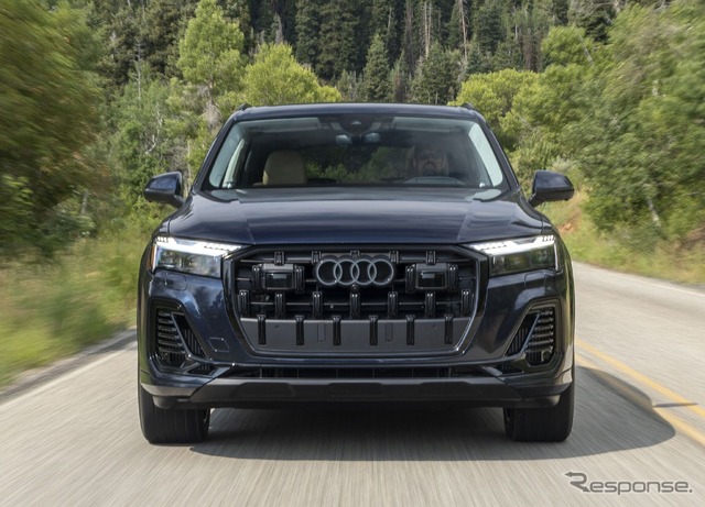 アウディ『Q7』の2025年モデル
