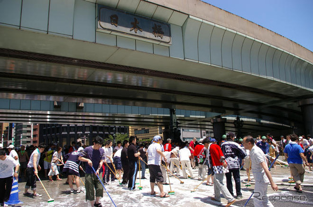 東京 日本橋 で橋洗い