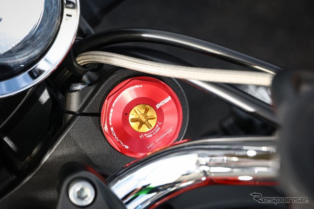Z900RS(SHOWAハイパフォーマンスシリーズKIT装着車)