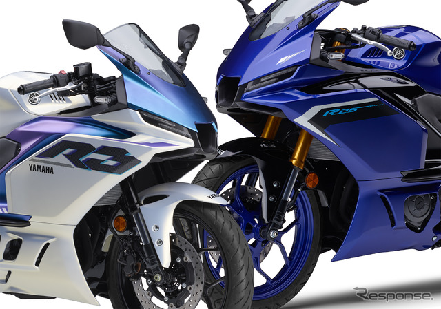 ヤマハ YZF-R3(左)とYZF-R25(右)の2025年モデル