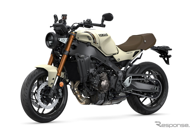 ヤマハ XSR900 2025年モデル（ブラックメタリックX）